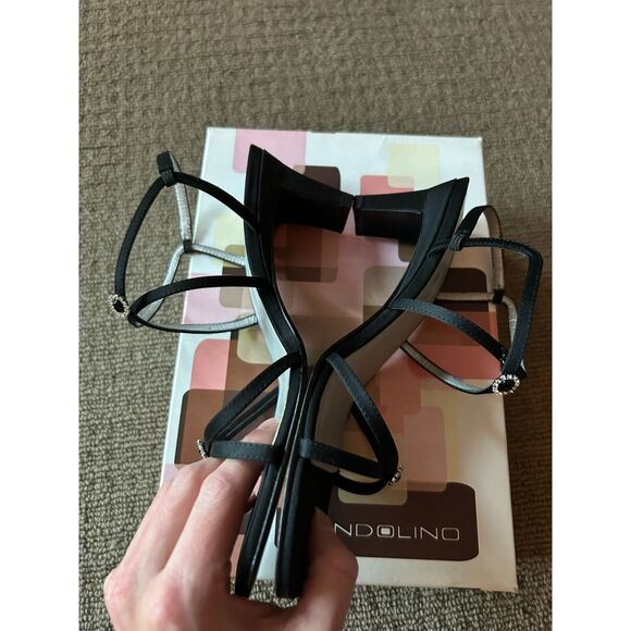 Bandolino Bdobex Black Satin Sandal Heel Size 7 - Picture 3 of 8